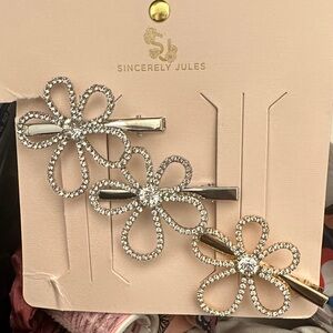 Sincerely Jules Sparkling Gold and Silver Floral Hair Clips